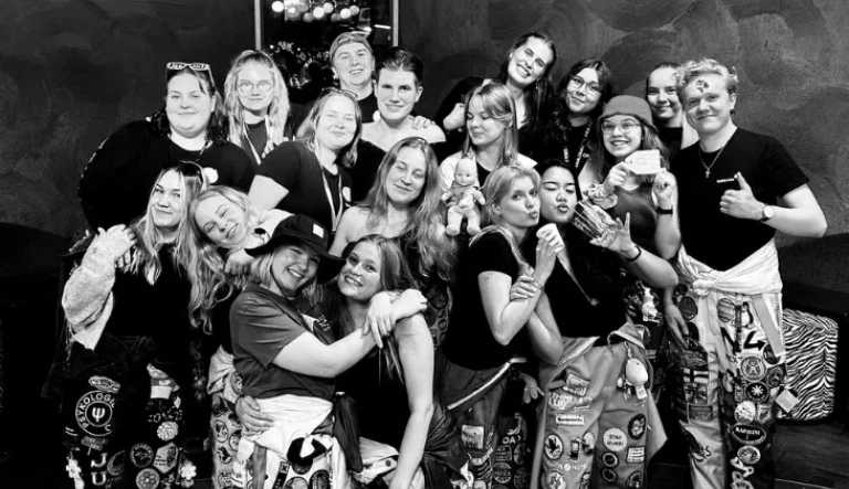 Gora svartvitt till trea 2