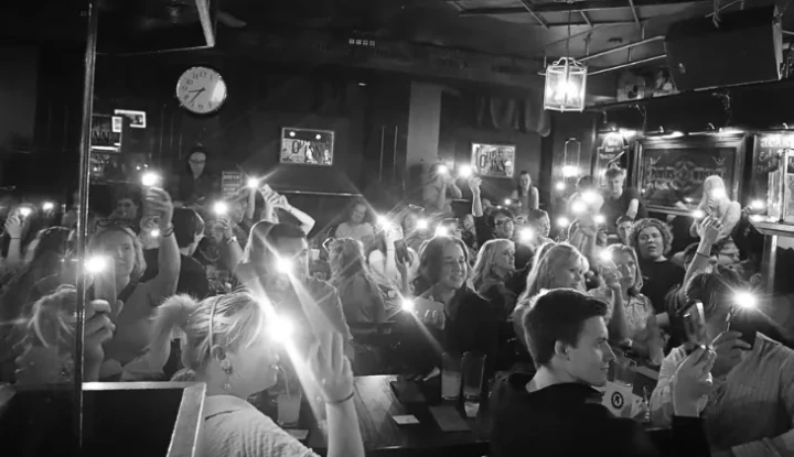 Kopia av Crea portratt Feelisbussen