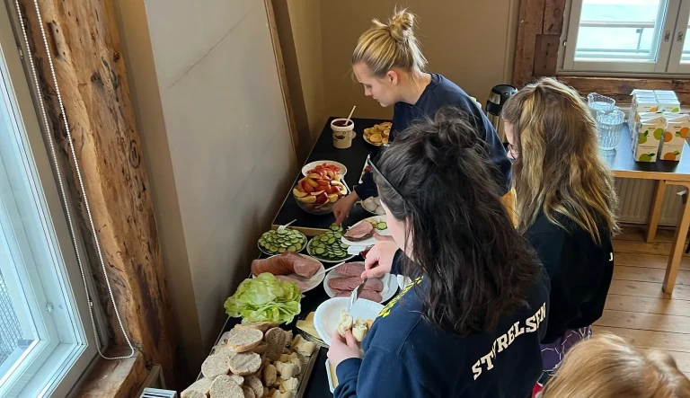 PHOTO 2025 03 28 12 04 01