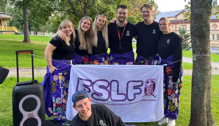 af3c177b b672 40ea 9180 fde9ea84545e