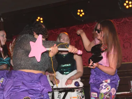 32696a82 bdfd 41f1 aff8 7d83e3582035