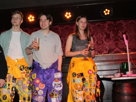 53ebf341 6d93 4bf9 9ff6 1e3e796daae1 v2