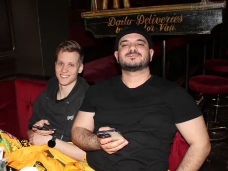 a285cbf1 2bb4 401b 8c61 7eb922b56643