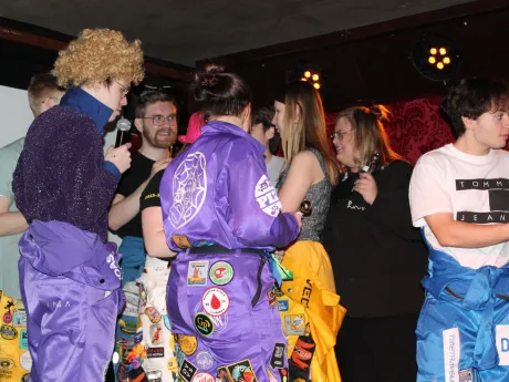 c1eba3f7 e529 4cdb 853f 52e7f4cb2e67