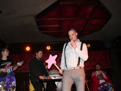 c6056695 8549 4b1d 96ea 6dcfca1c76e6