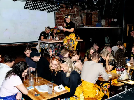 bermuda sitz 2024 105 53658368499 o