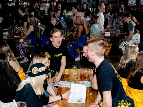 bermuda sitz 2024 109 53658481775 o