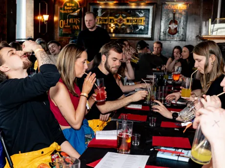 bermuda sitz 2024 124 53658483315 o