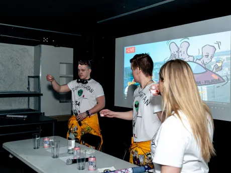 bermuda sitz 2024 29 53658362279 o