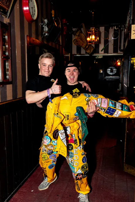 bermuda sitz 2024 325 53658030371 o