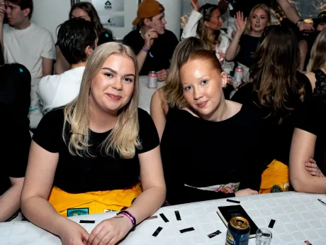 bermuda sitz 2024 34 53658475870 o