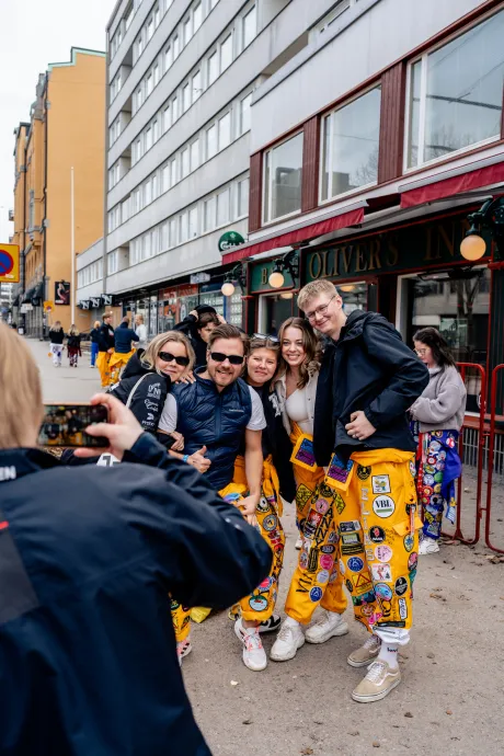 bermuda sitz 2024 354 53658473570 o