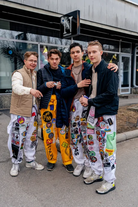 bermuda sitz 2024 361 53658359579 o