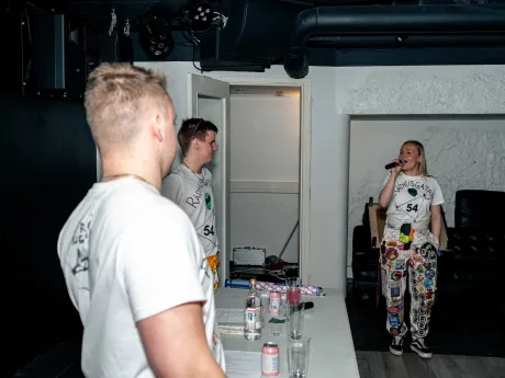 bermuda sitz 2024 38 53657141672 o