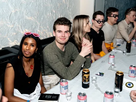 bermuda sitz 2024 4 53658473945 o