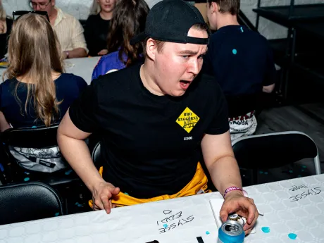 bermuda sitz 2024 63 53658235923 o