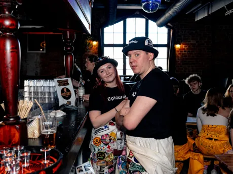 bermuda sitz 2024 98 53657146487 o