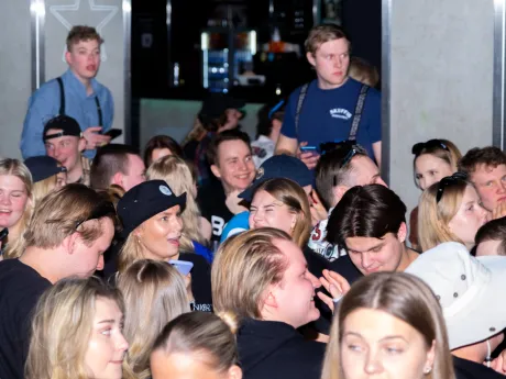 dsf4386 53643211832 o