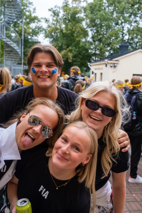 dsf1123 53989863948 o