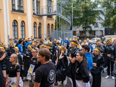 dsf1128 53989944119 o