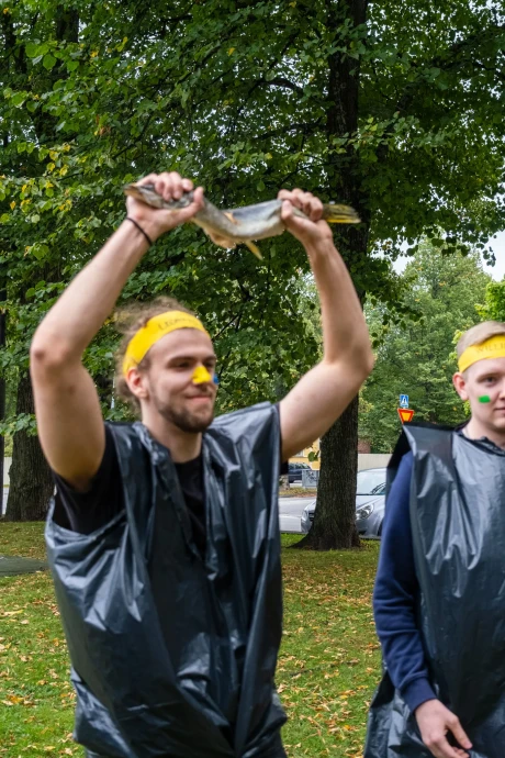 dsf1192 53989864048 o