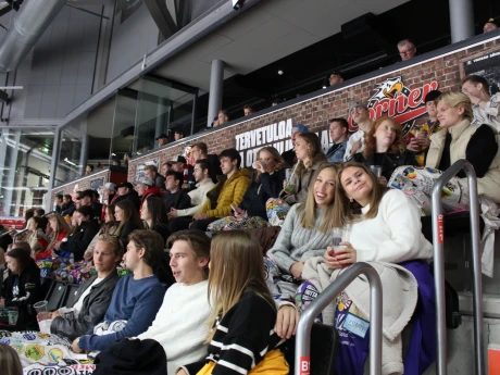 05362812 FA50 41B3 8CA4 E7124221E136