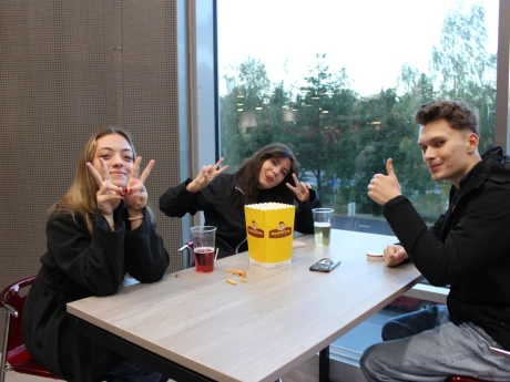 1386818F EC7B 4EF2 BA62 77CD0F7812A8