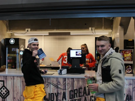 146CAE95 1E67 4BBC 8733 0661E401D607