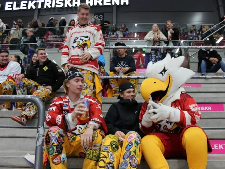 1EDE2521 26A2 4F4E B532 DDD71647DF5B