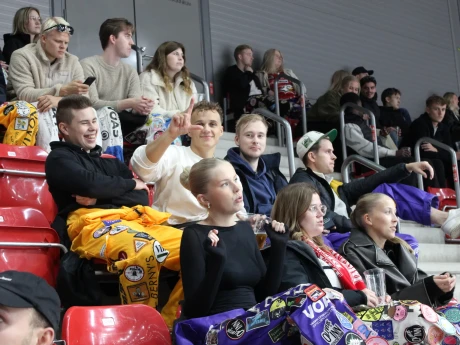 3A581FE7 A97C 403D BC4D 730550BAD8B4