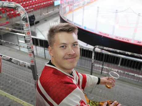 459E1310 6E91 4733 A8FC 36D7A9DCC49F