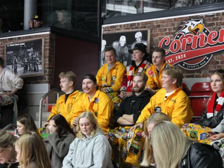 466ED941 581E 4D7E 94CA 914EAEFA7D5F