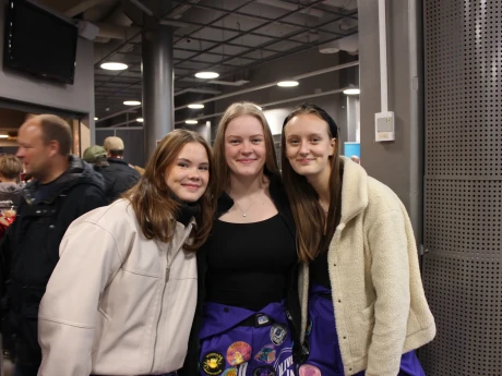 4E41632C 73C6 4D87 A914 E522C834681B