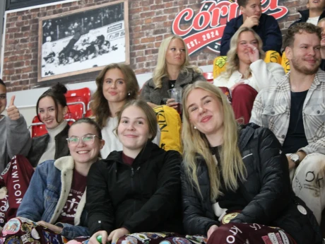 5609FE5D 6467 4C78 AC89 23F3B5709EFB