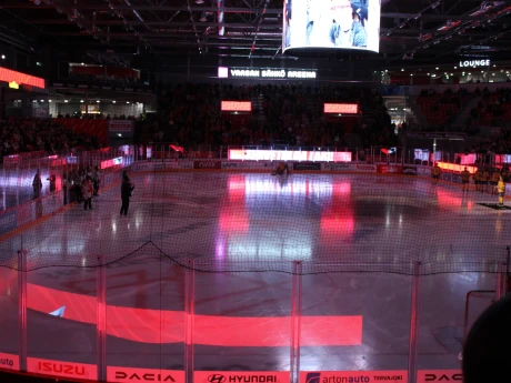 5DE6891A CF63 4471 9AE5 DB3EA6C52CD9