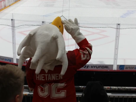 6E415E0B 8D76 45A4 A9A2 86AEA8521168