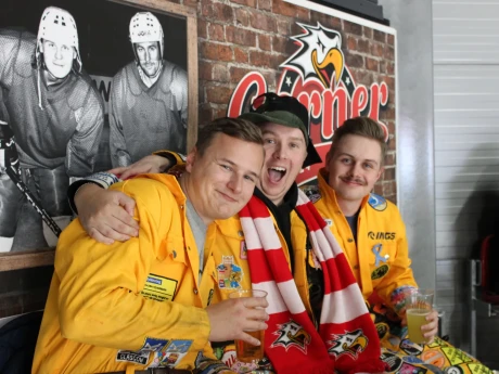 A71EE6B7 D42E 4A28 84FE 0812C0880CB6