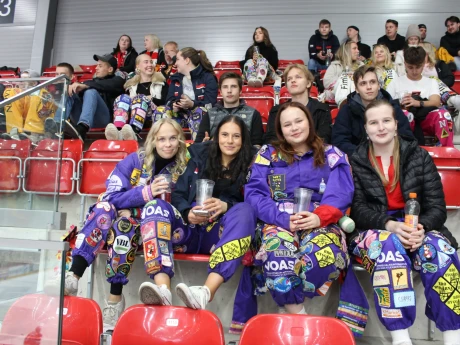 AE78FE59 E8D1 4DE7 98E6 83E247DEBCA2