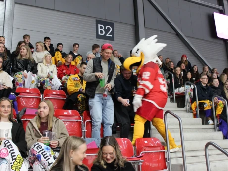 B2318C64 37B4 4ACB 9007 2649DDF1B2A4