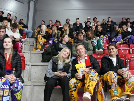 B7C3D4BD 4FC0 4417 BEC5 BAF734F8EDD5