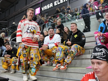 C1A25DB5 3C75 4376 91C3 02FB8042F55D