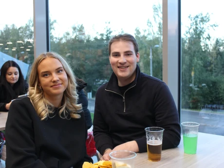 E3C6B1CA 9ED3 4216 A195 279F6B06B1FA