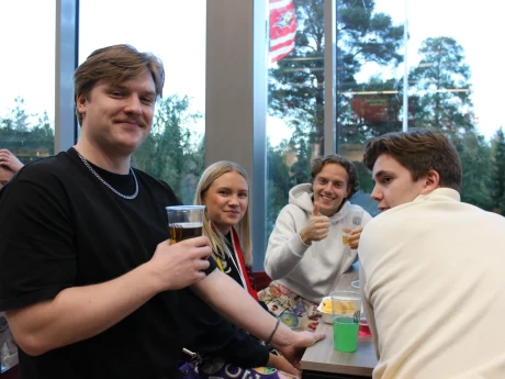 FA9E4E68 0CBA 49B1 8FFE 82A70372C12B