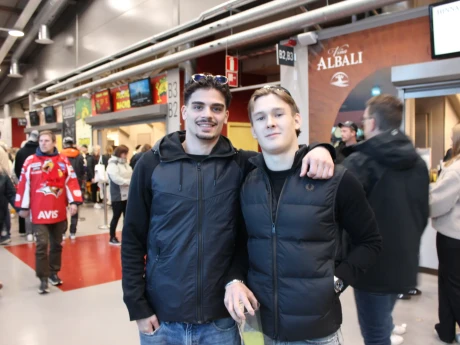 FD5D27F1 1895 408F A486 81D47EEF729F