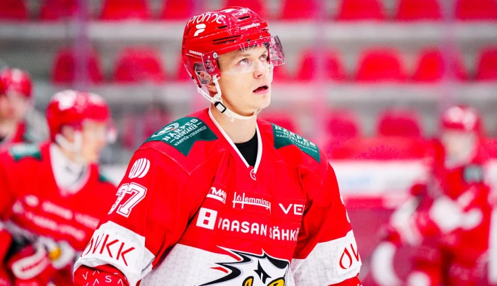 f6111f10 e111 4414 b03e 7d7cabf4c996